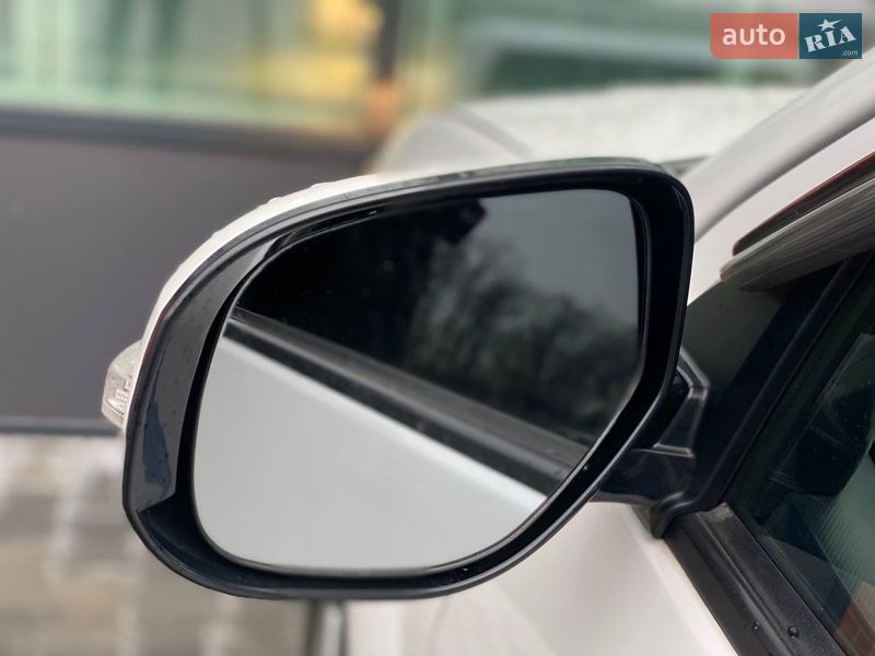 Внедорожник / Кроссовер Mitsubishi Outlander 2011 в Киеве