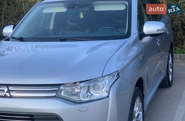 Позашляховик / Кросовер Mitsubishi Outlander 2014 в Вінниці