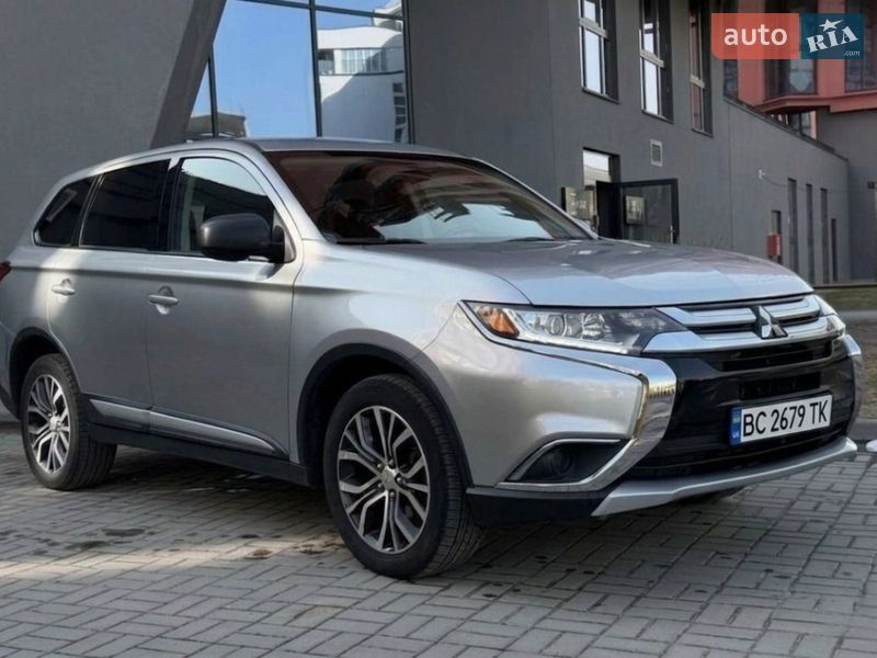 Mitsubishi Outlander 2017