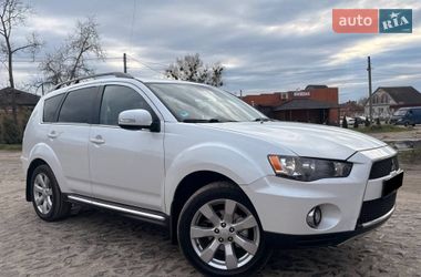 Внедорожник / Кроссовер Mitsubishi Outlander 2011 в Ахтырке