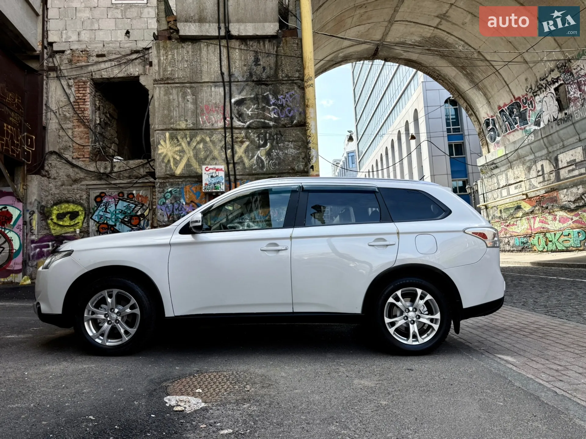 2014 Mitsubishi Outlander - мініатюра 43
