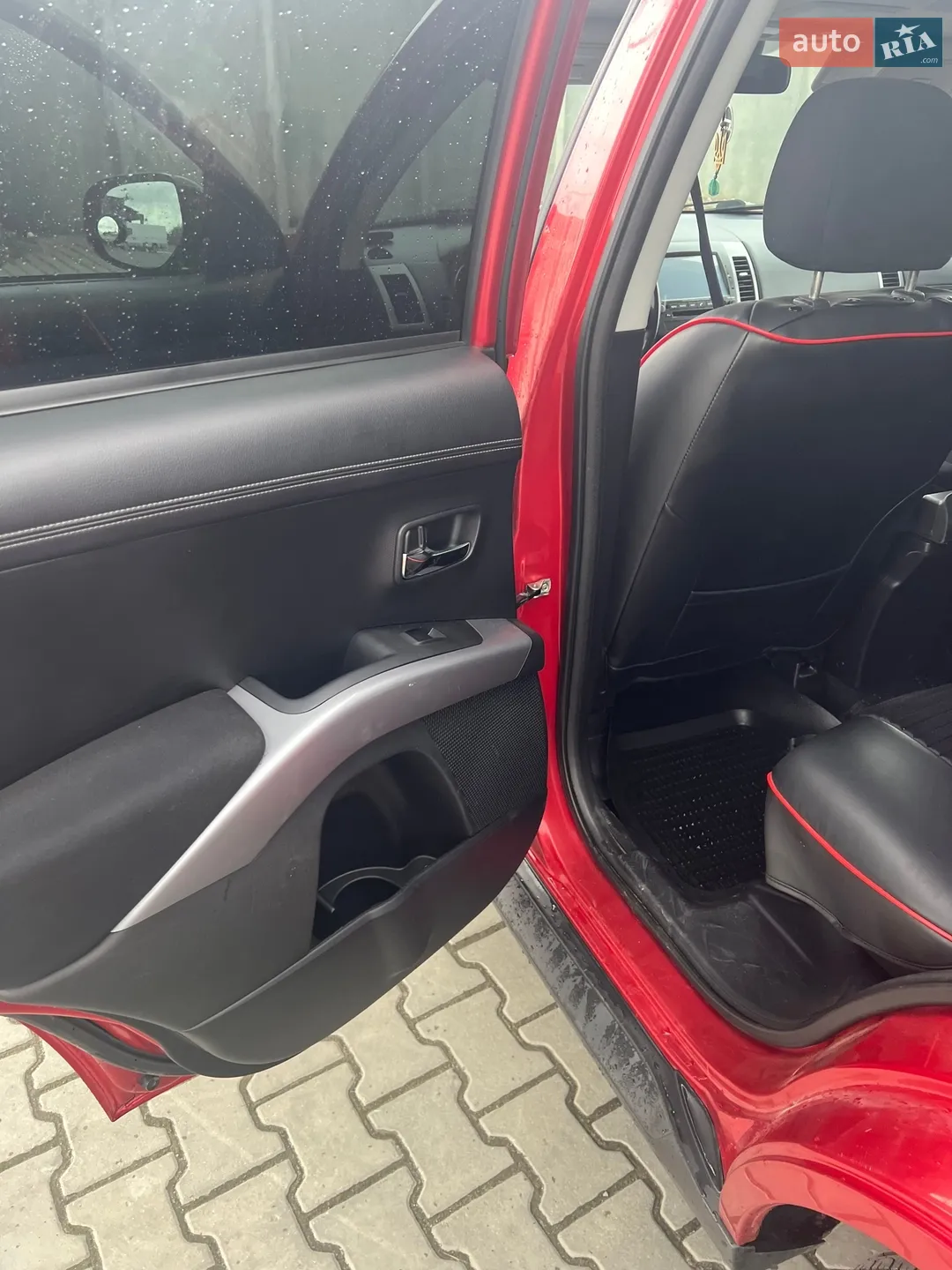 2010 Mitsubishi Outlander - мініатюра 17