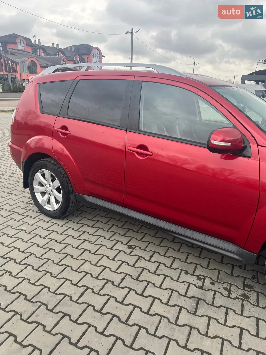 2010 Mitsubishi Outlander - мініатюра 13