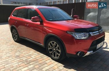 Внедорожник / Кроссовер Mitsubishi Outlander 2014 в Хмельницком
