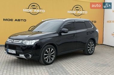 Внедорожник / Кроссовер Mitsubishi Outlander 2014 в Ровно
