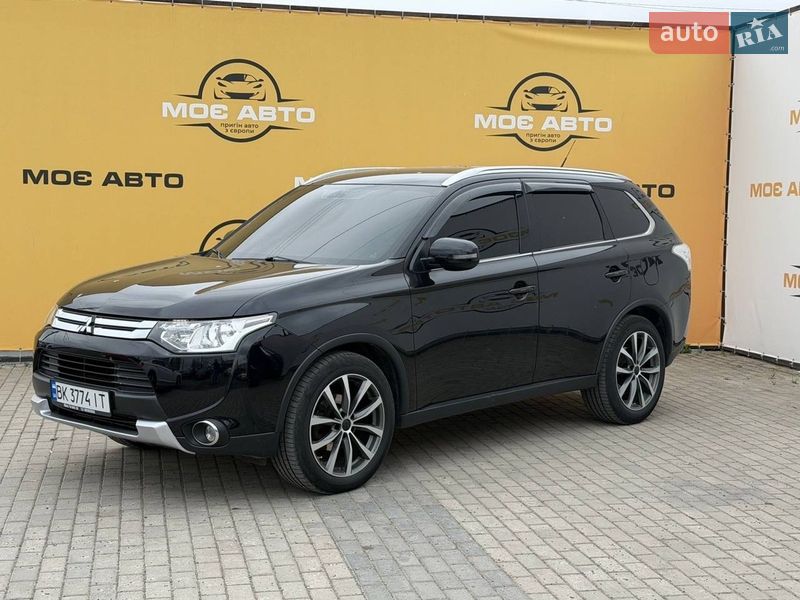 Mitsubishi Outlander 2014