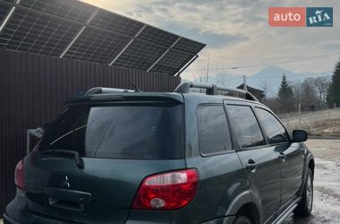 Позашляховик / Кросовер Mitsubishi Outlander 2006 в Верховині