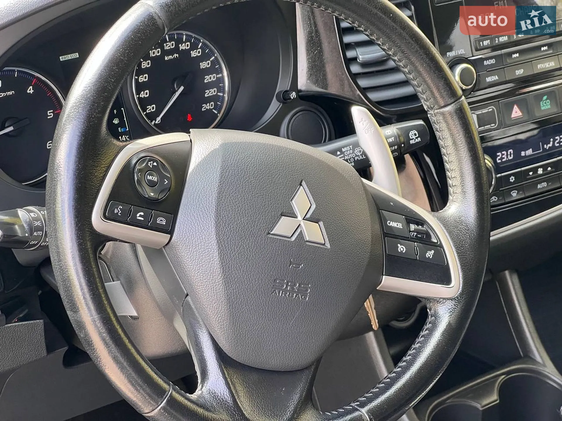 2012 Mitsubishi Outlander - мініатюра 30