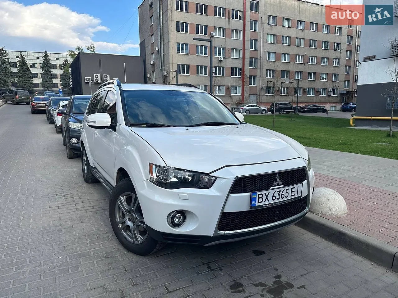 2010 Mitsubishi Outlander - мініатюра 24