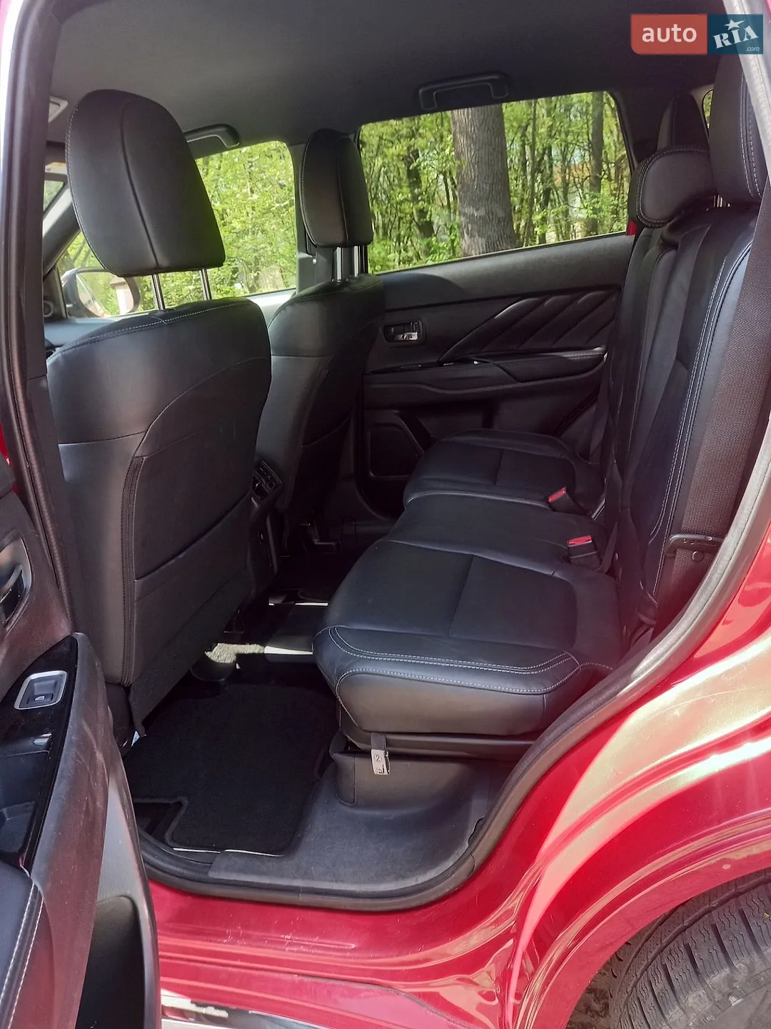 2019 Mitsubishi Outlander - мініатюра 12