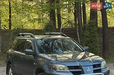 Внедорожник / Кроссовер Mitsubishi Outlander 2004 в Дрогобыче