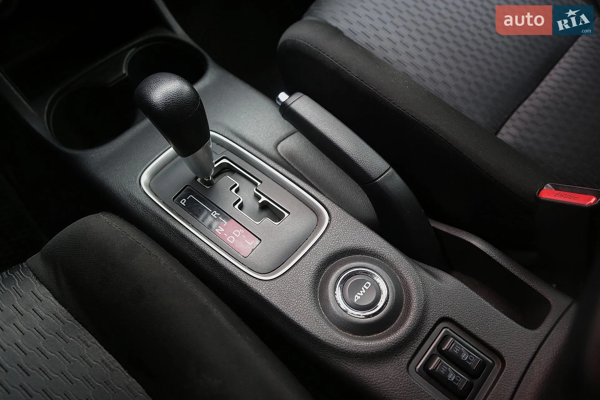 2013 Mitsubishi Outlander - мініатюра 18