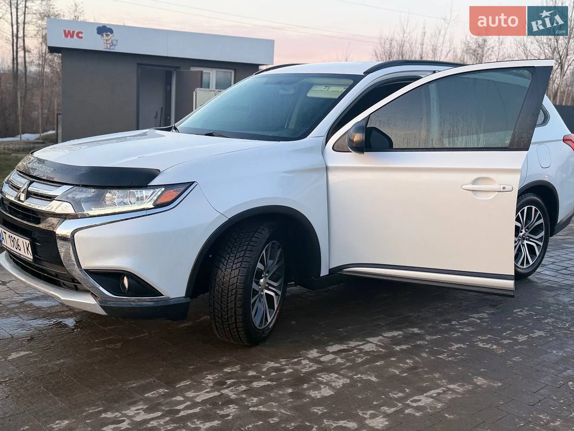 2018 Mitsubishi Outlander - мініатюра 3