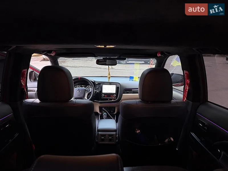 Mitsubishi Outlander 2016 VIN JA4JZ4AX3HZ019513 фото оголошення 23 з 83