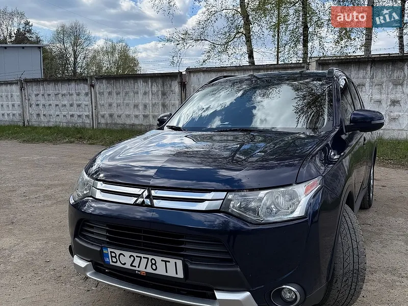 Mitsubishi Outlander