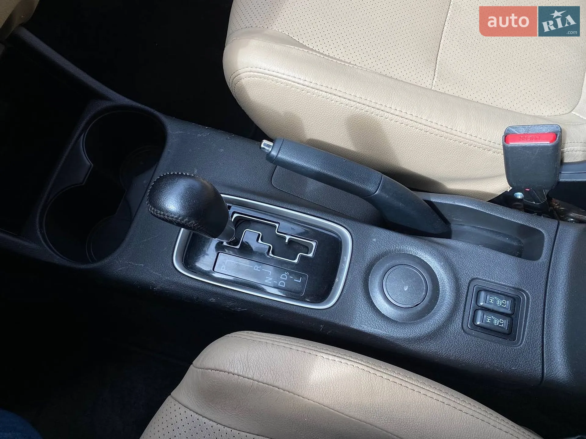 2015 Mitsubishi Outlander - мініатюра 19