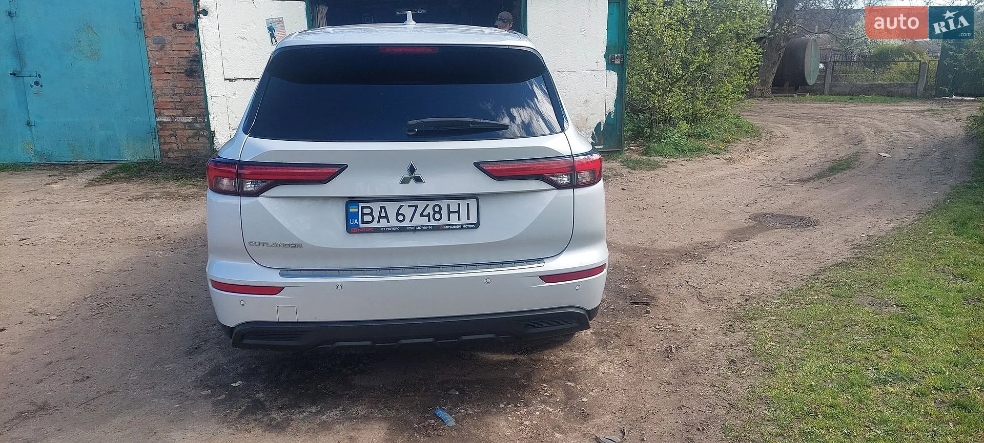 2021 Mitsubishi Outlander - мініатюра 6