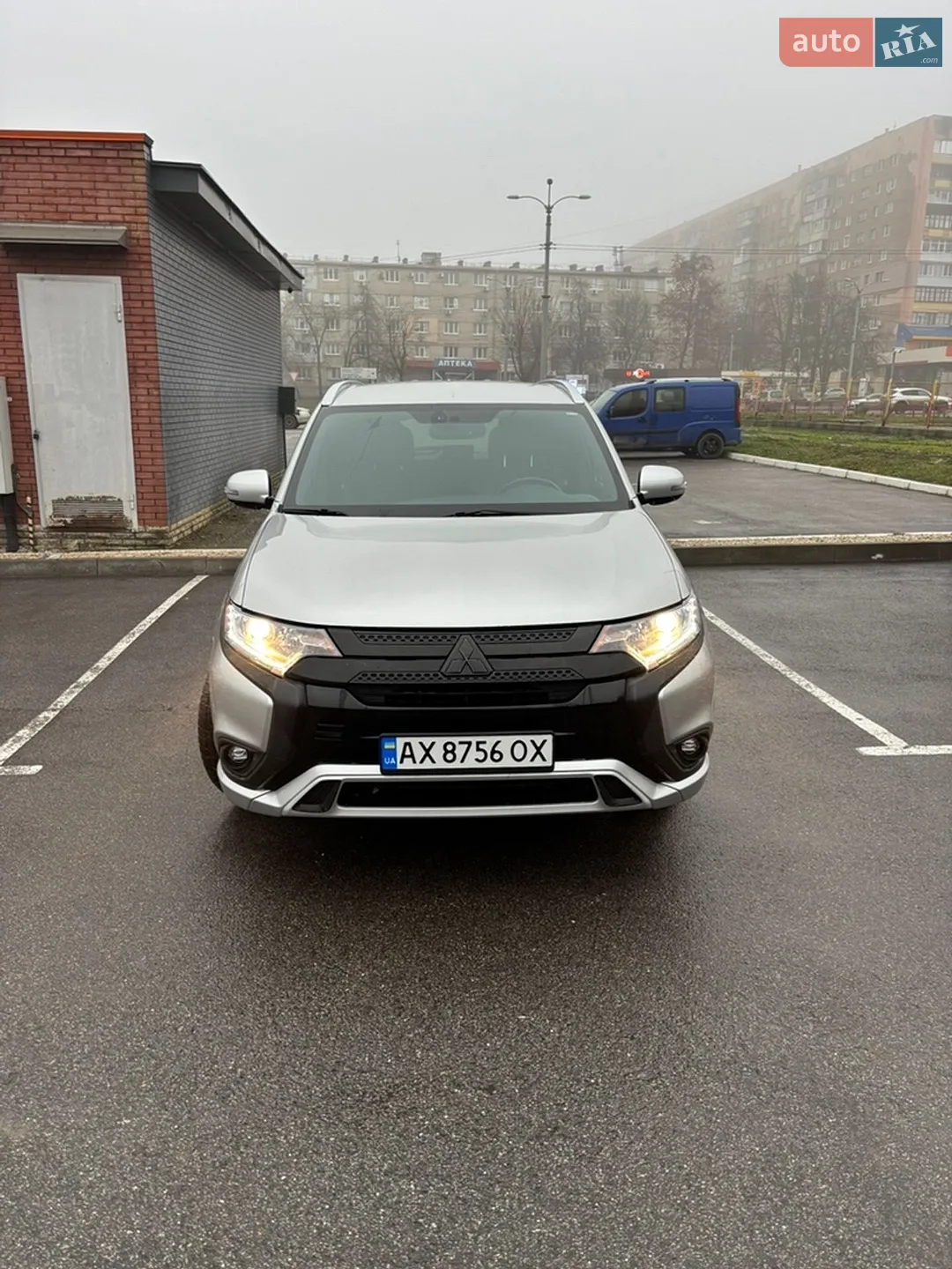 2019 Mitsubishi Outlander - мініатюра 2