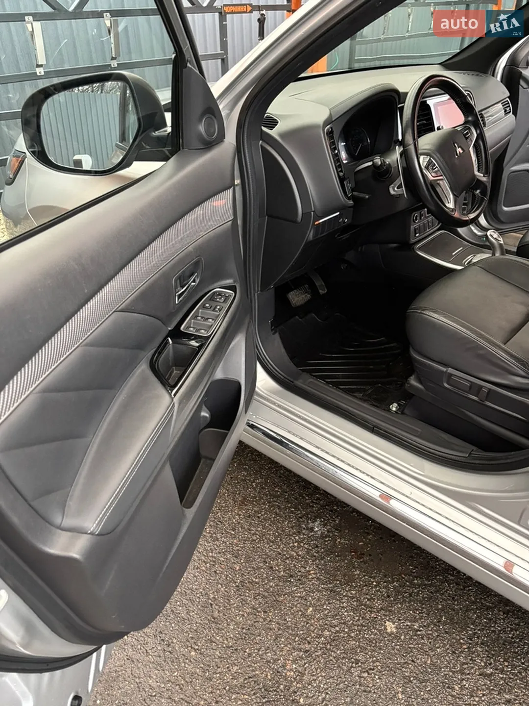 2019 Mitsubishi Outlander - мініатюра 14