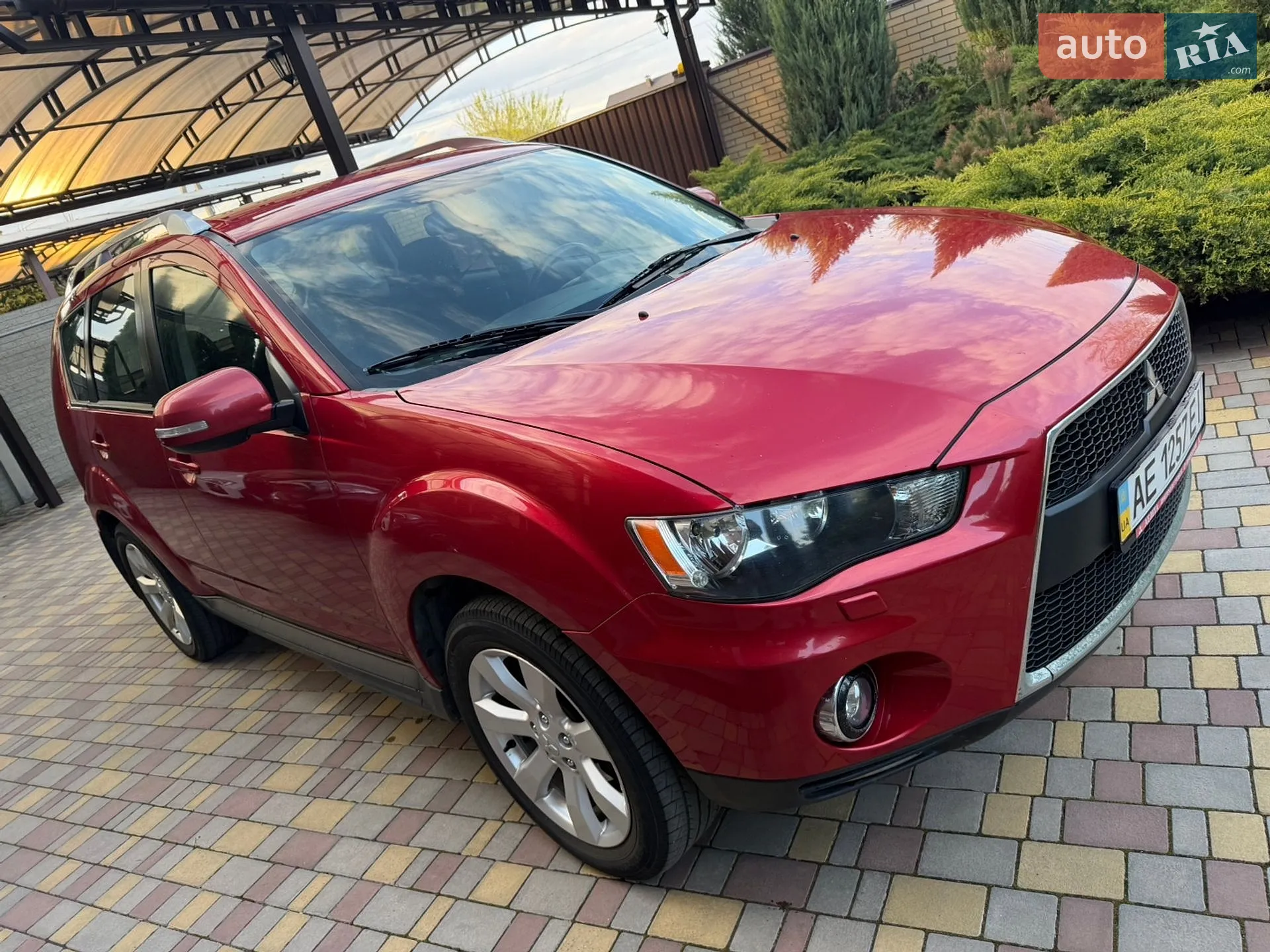2010 Mitsubishi Outlander - мініатюра 2