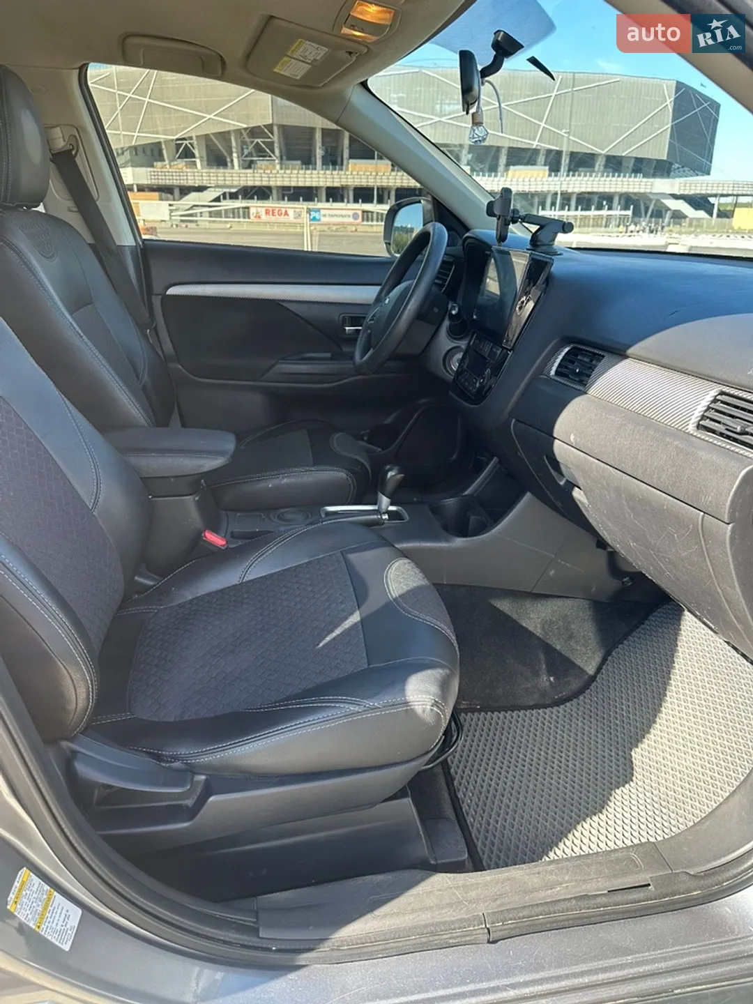 2013 Mitsubishi Outlander - мініатюра 6