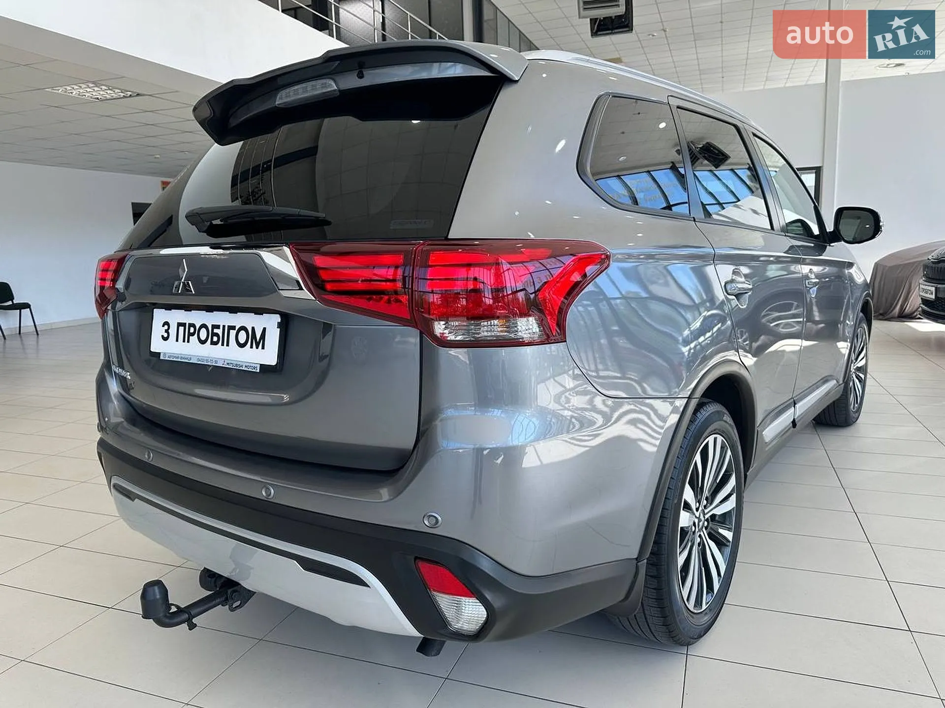 2020 Mitsubishi Outlander - мініатюра 30