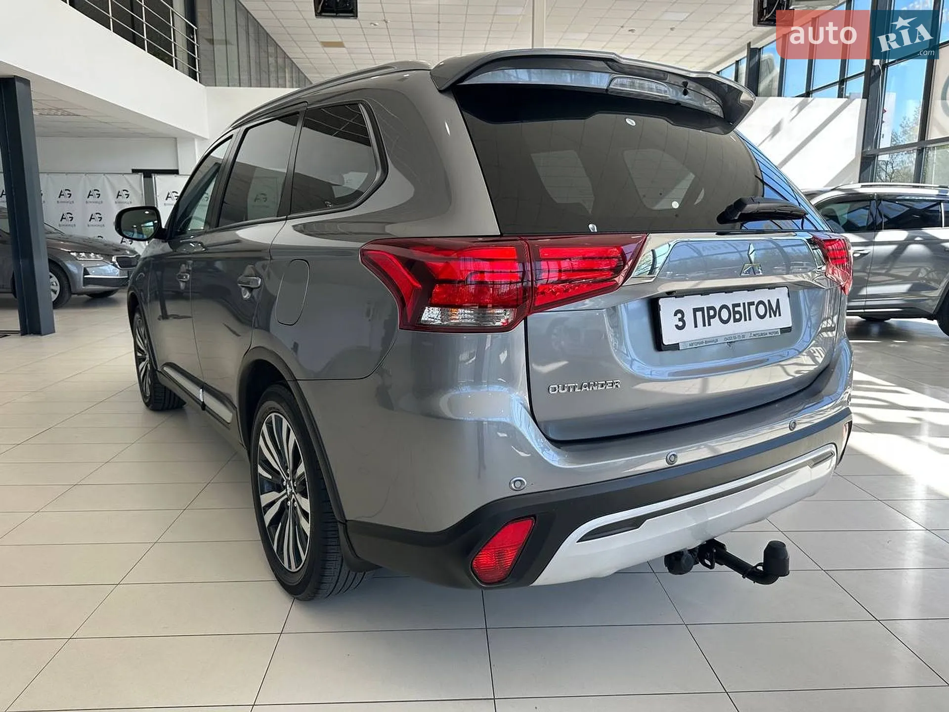 2020 Mitsubishi Outlander - мініатюра 27