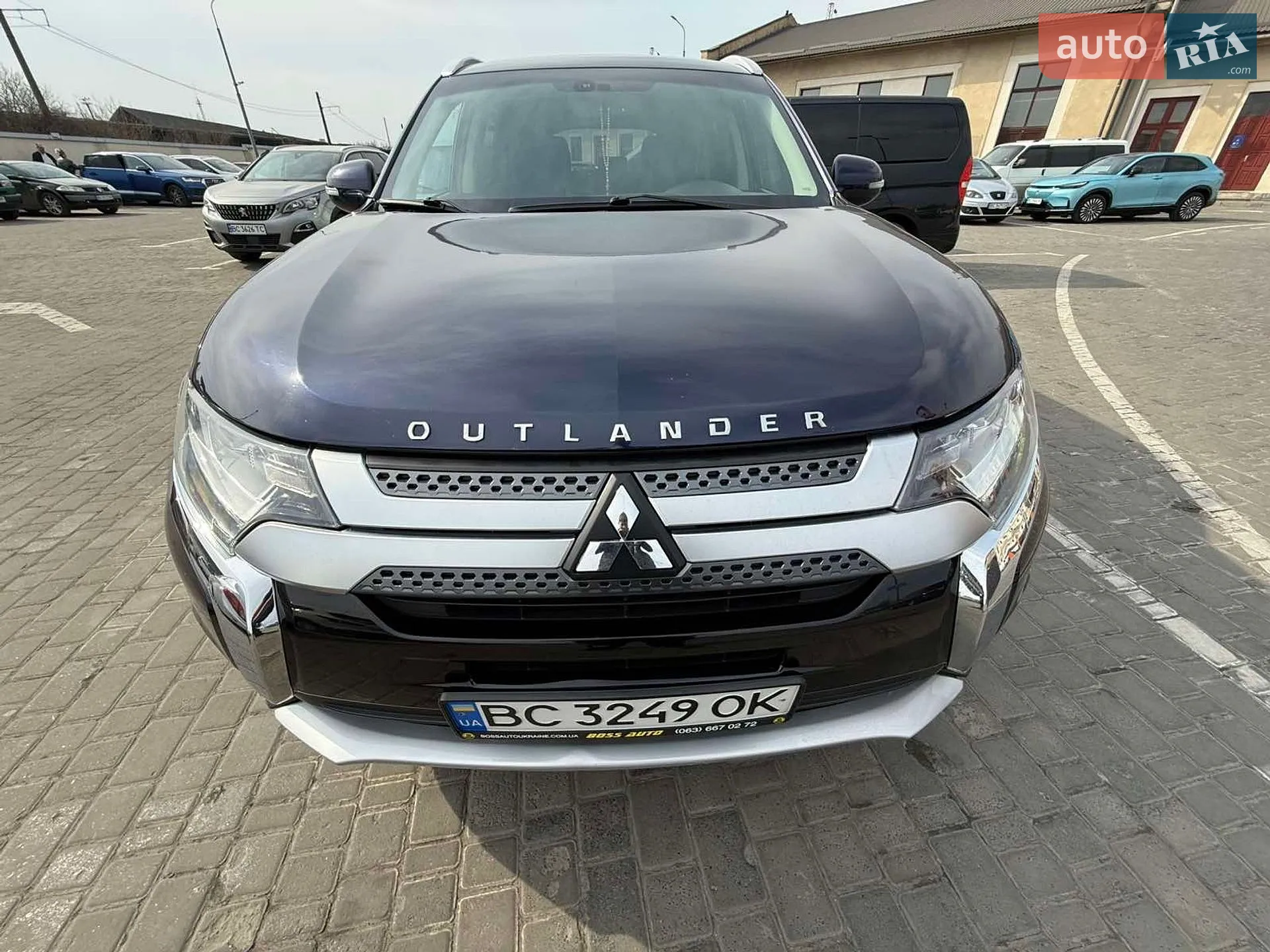 2016 Mitsubishi Outlander - мініатюра 9