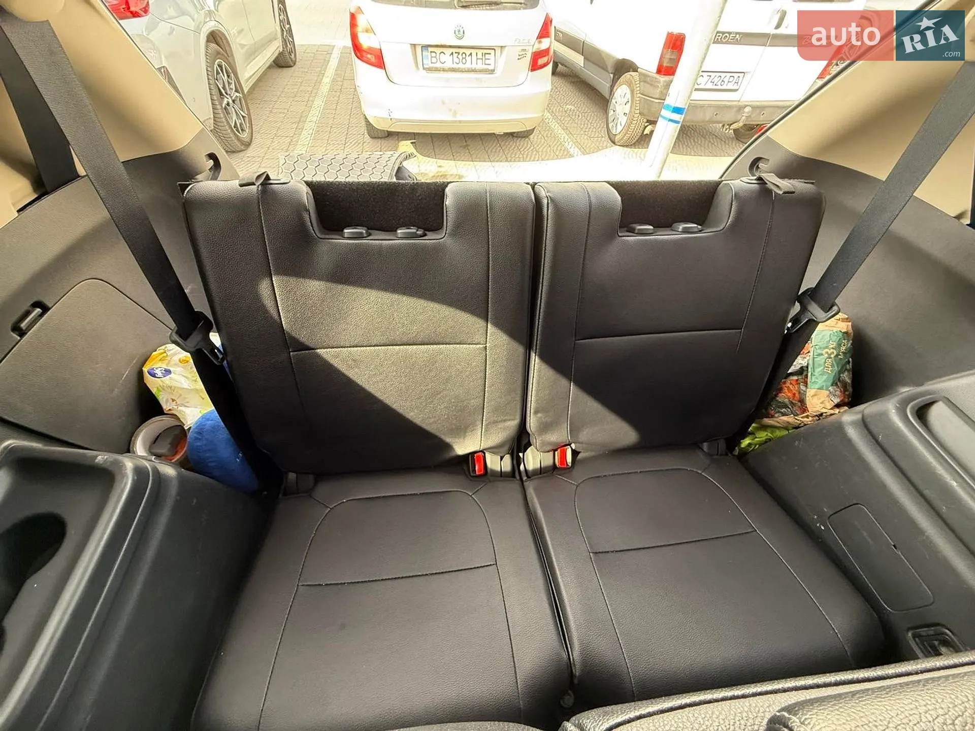 2016 Mitsubishi Outlander - мініатюра 16