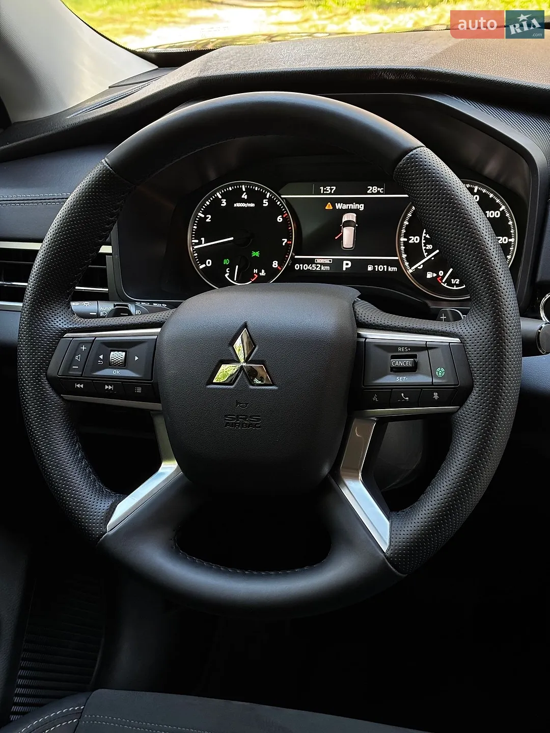 2024 Mitsubishi Outlander - мініатюра 20