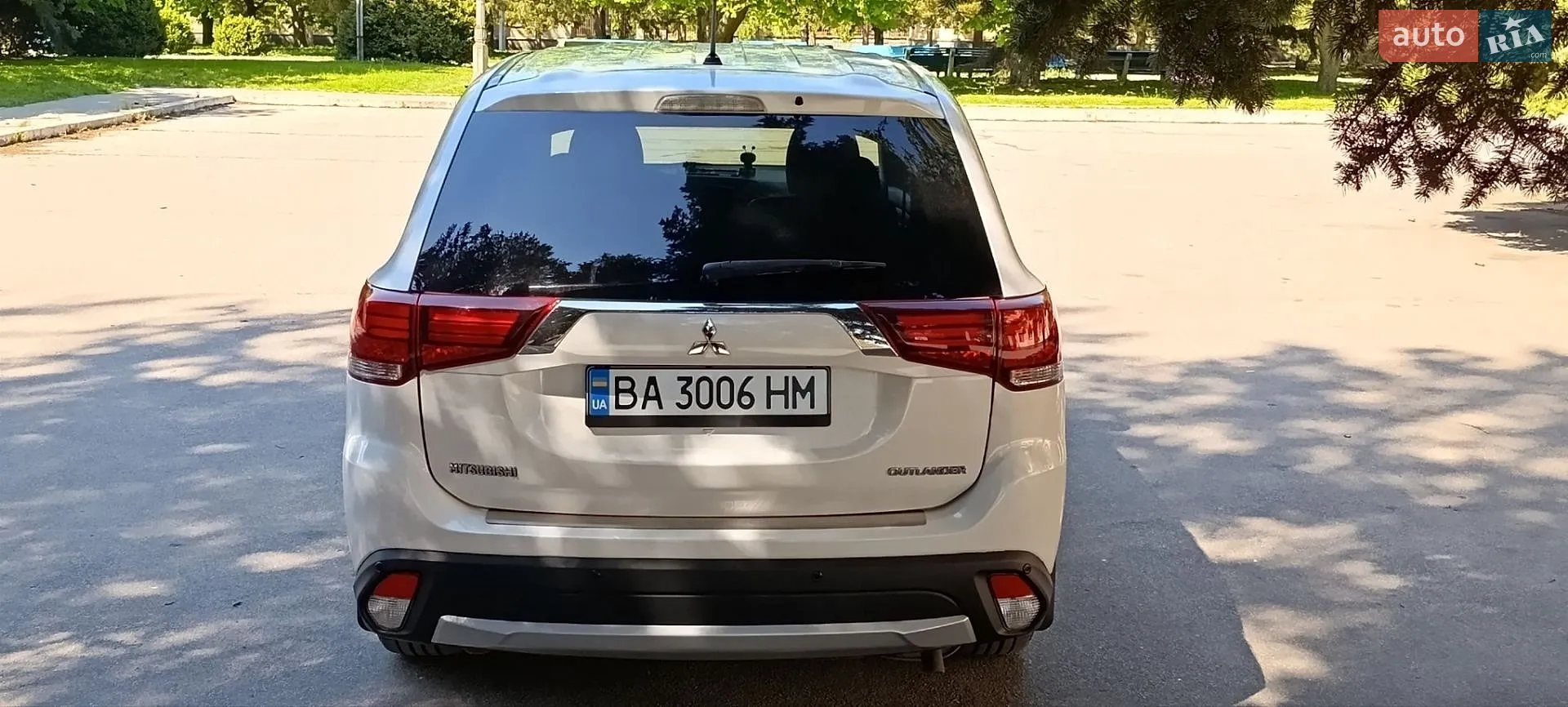 2015 Mitsubishi Outlander - мініатюра 18
