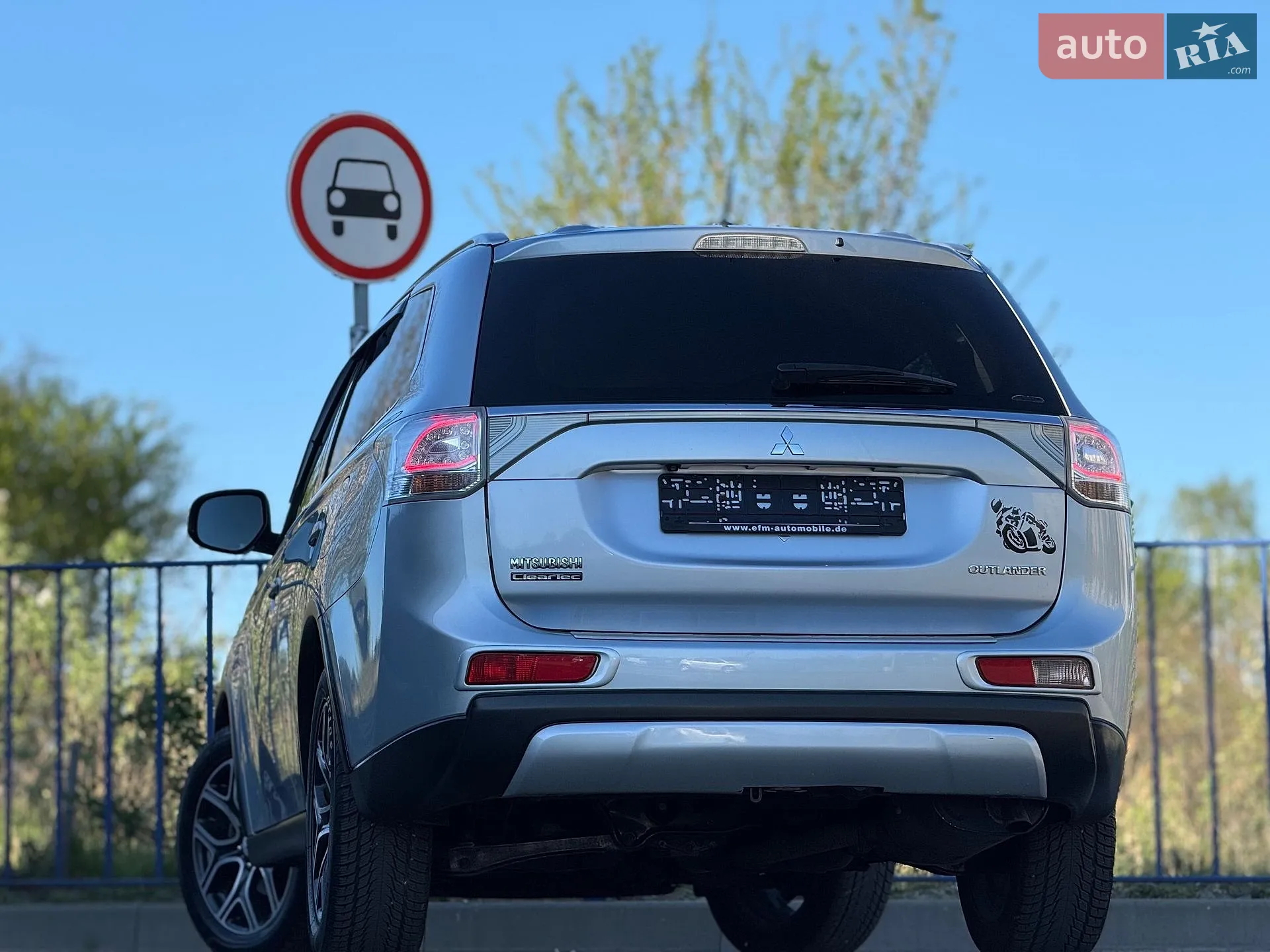 2015 Mitsubishi Outlander - мініатюра 19