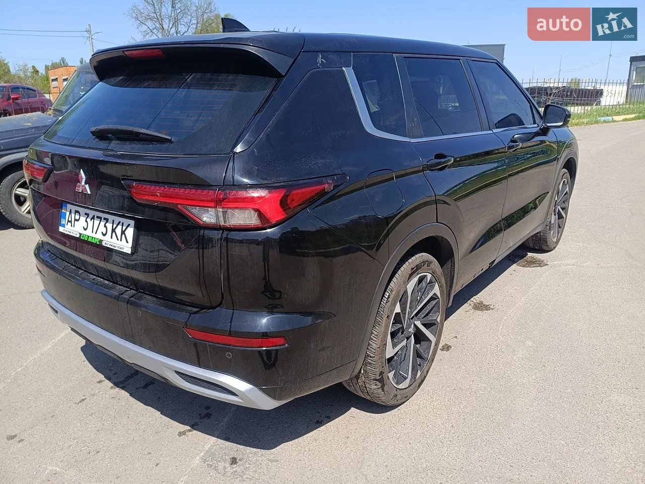 2022 Mitsubishi Outlander - мініатюра 23