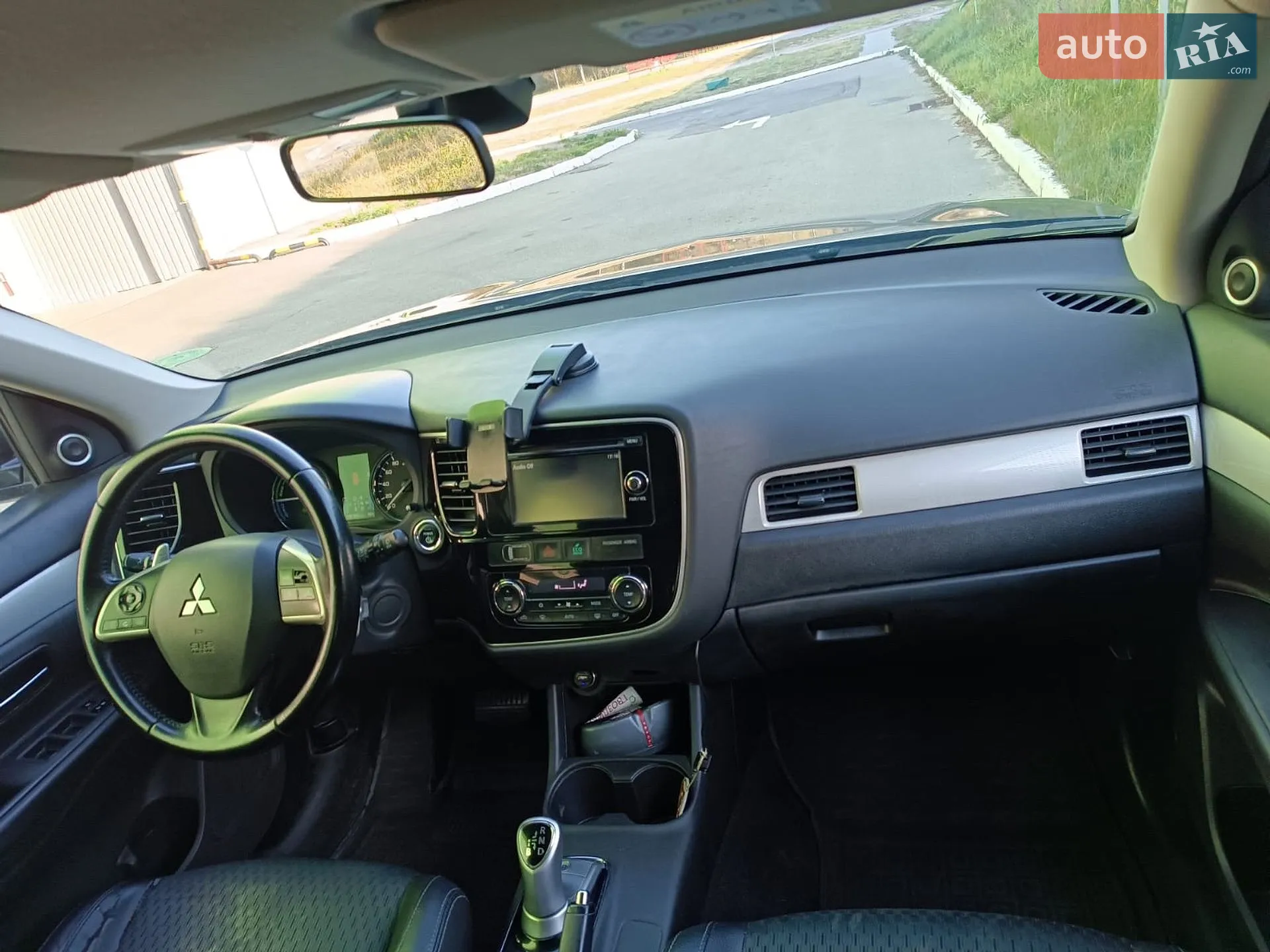 2013 Mitsubishi Outlander - мініатюра 4