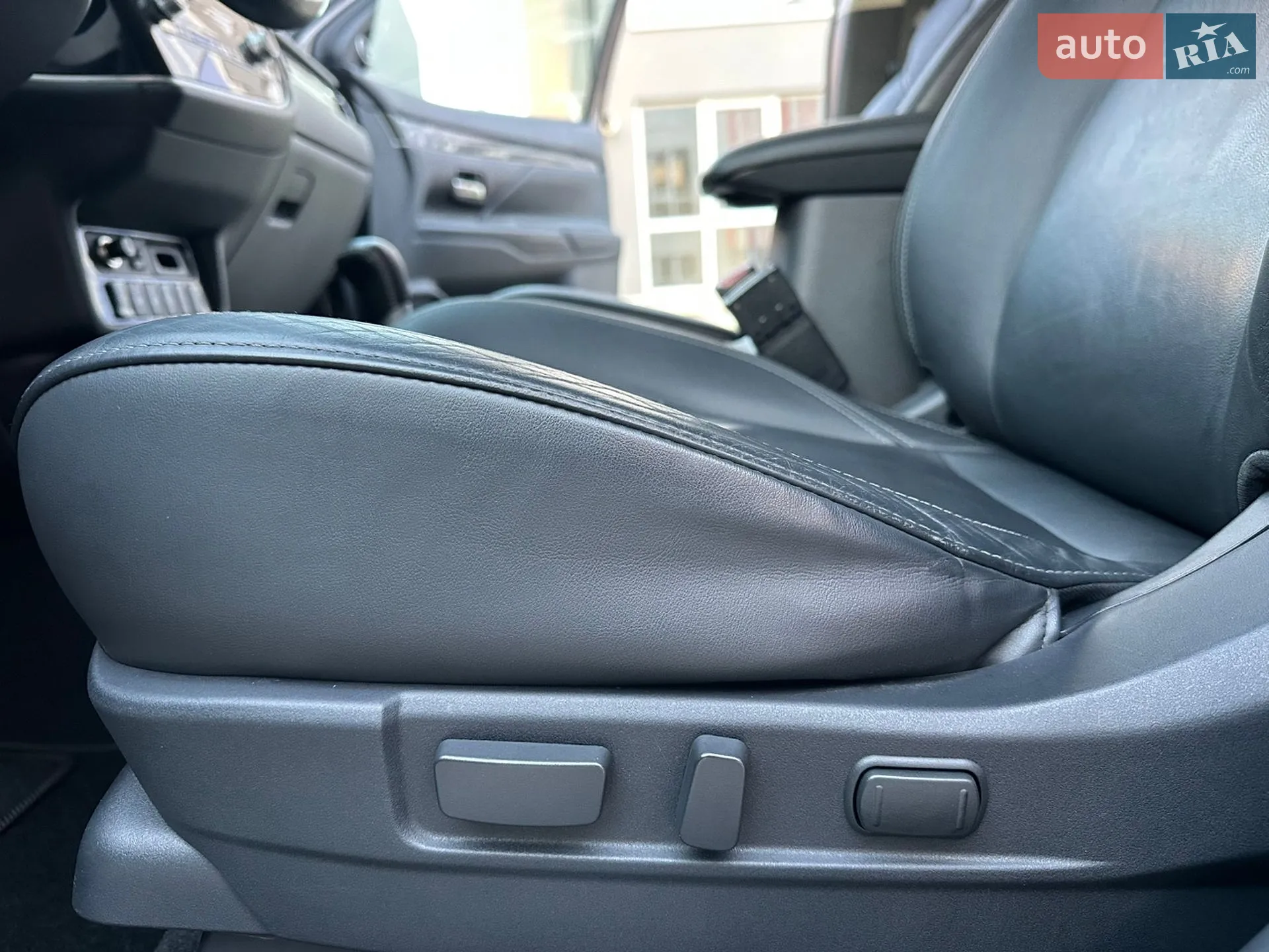 2019 Mitsubishi Outlander - мініатюра 78