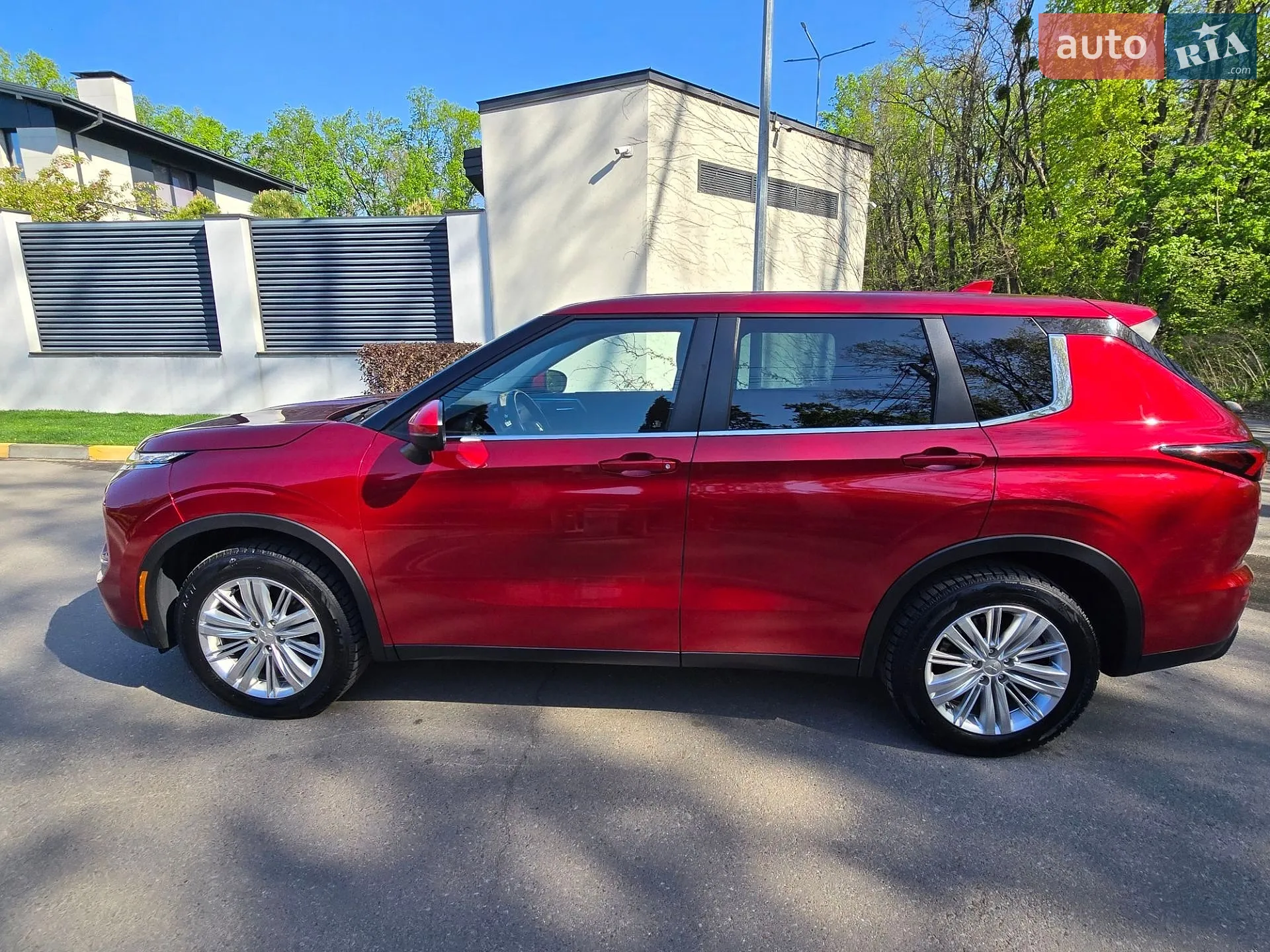 2022 Mitsubishi Outlander - мініатюра 51