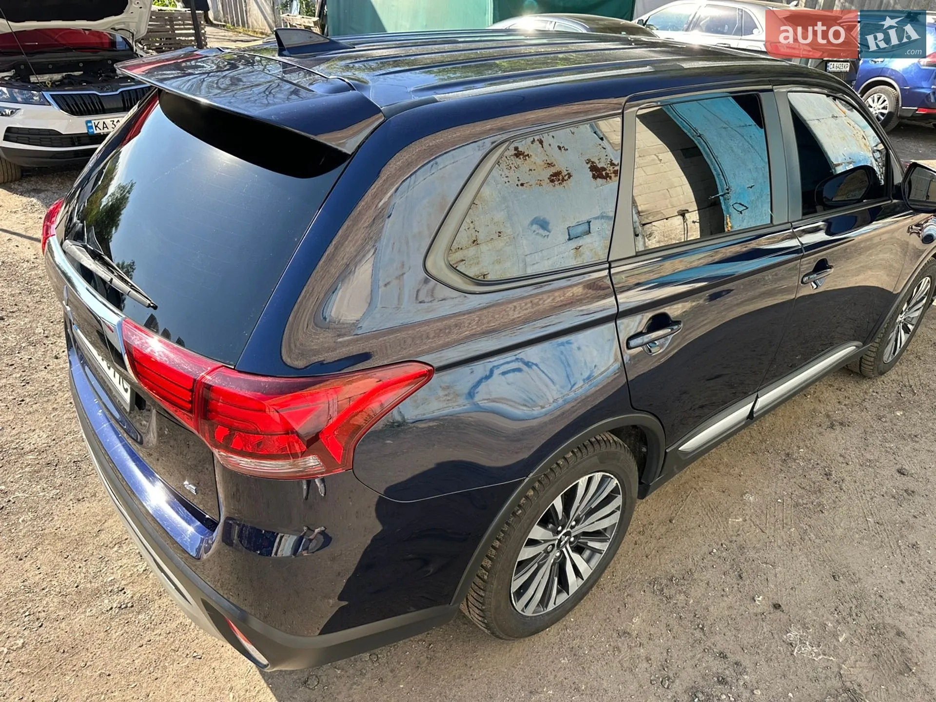 2020 Mitsubishi Outlander - мініатюра 38