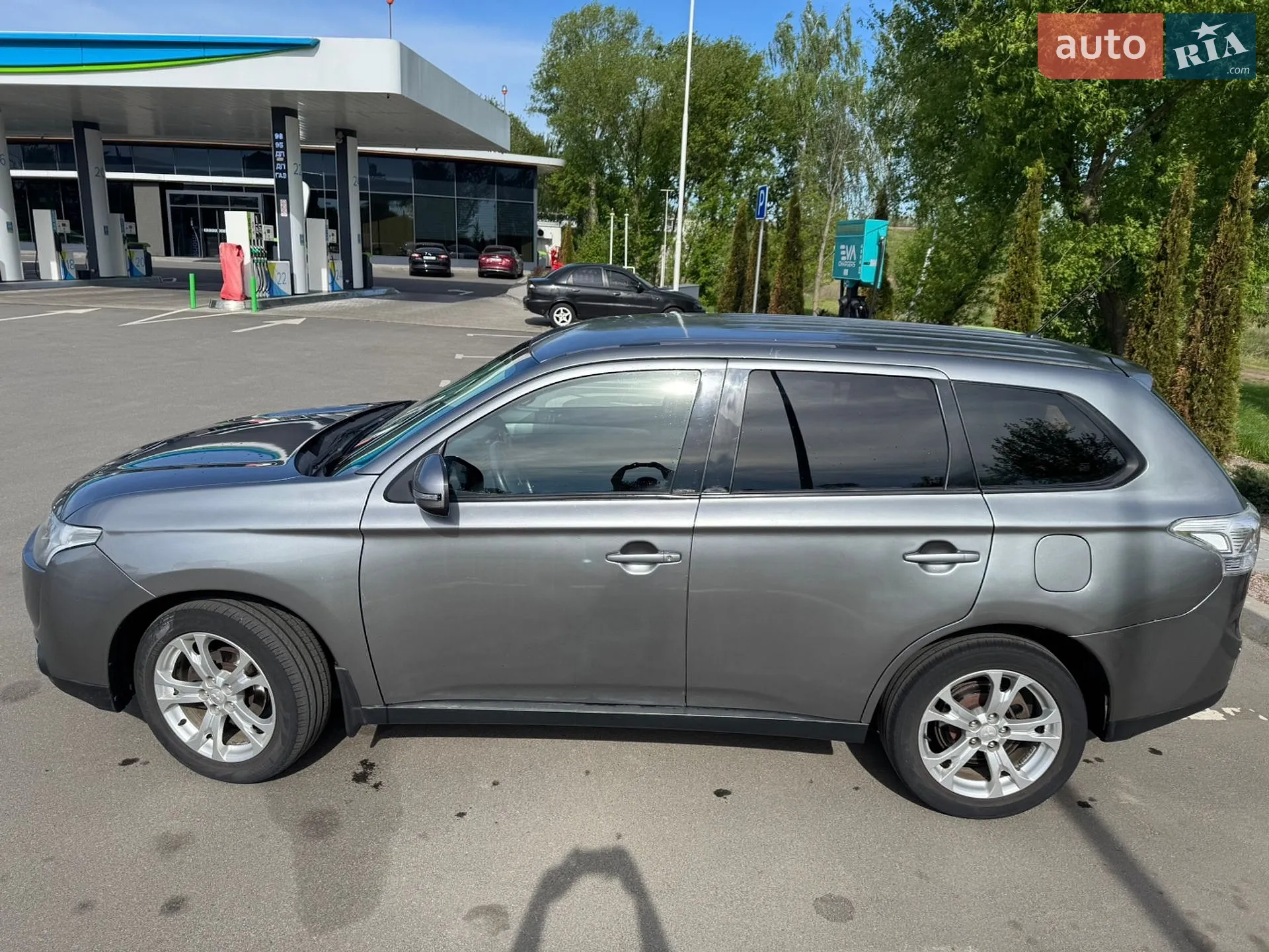 2014 Mitsubishi Outlander - мініатюра 8
