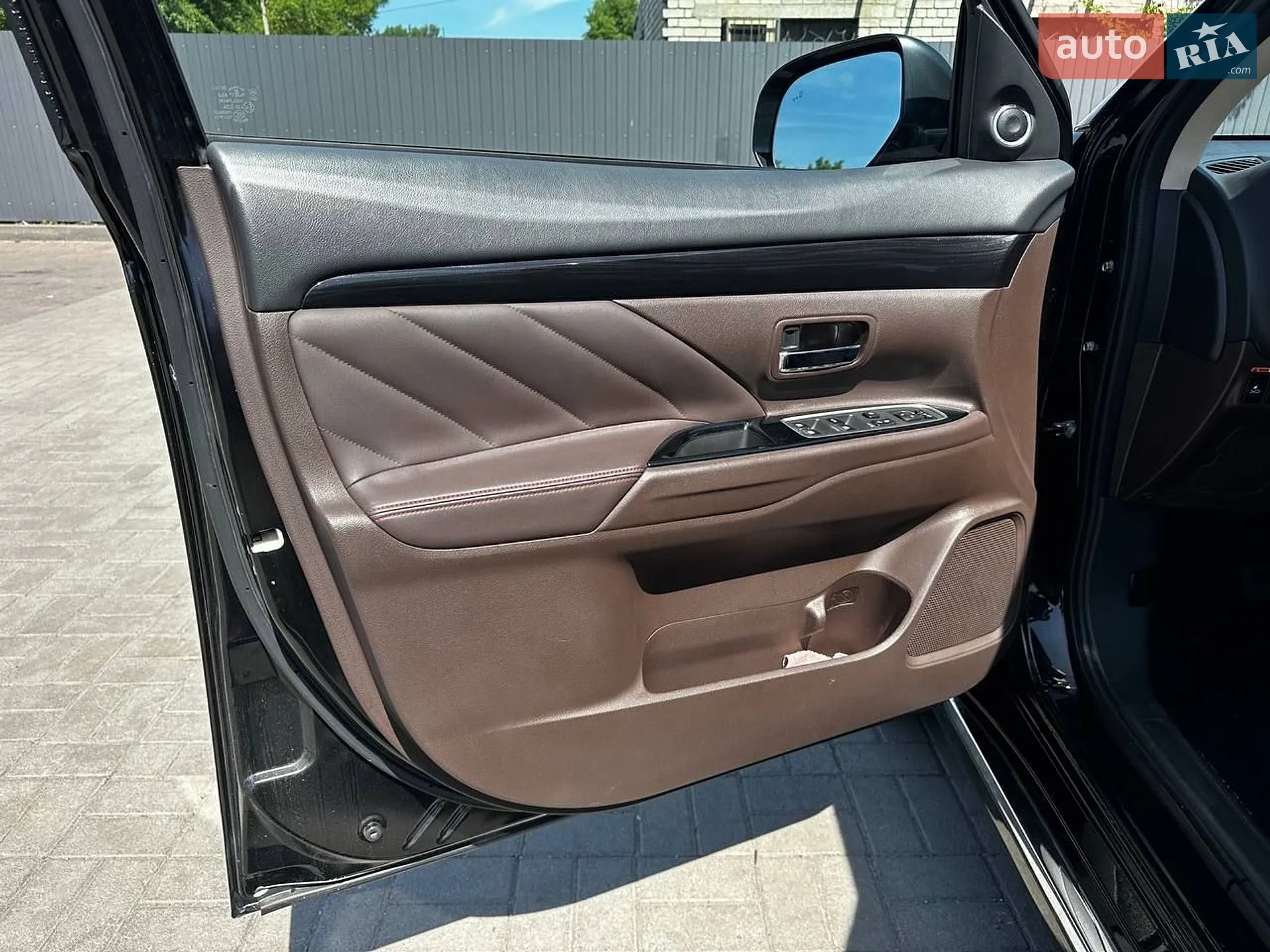 2018 Mitsubishi Outlander - мініатюра 22