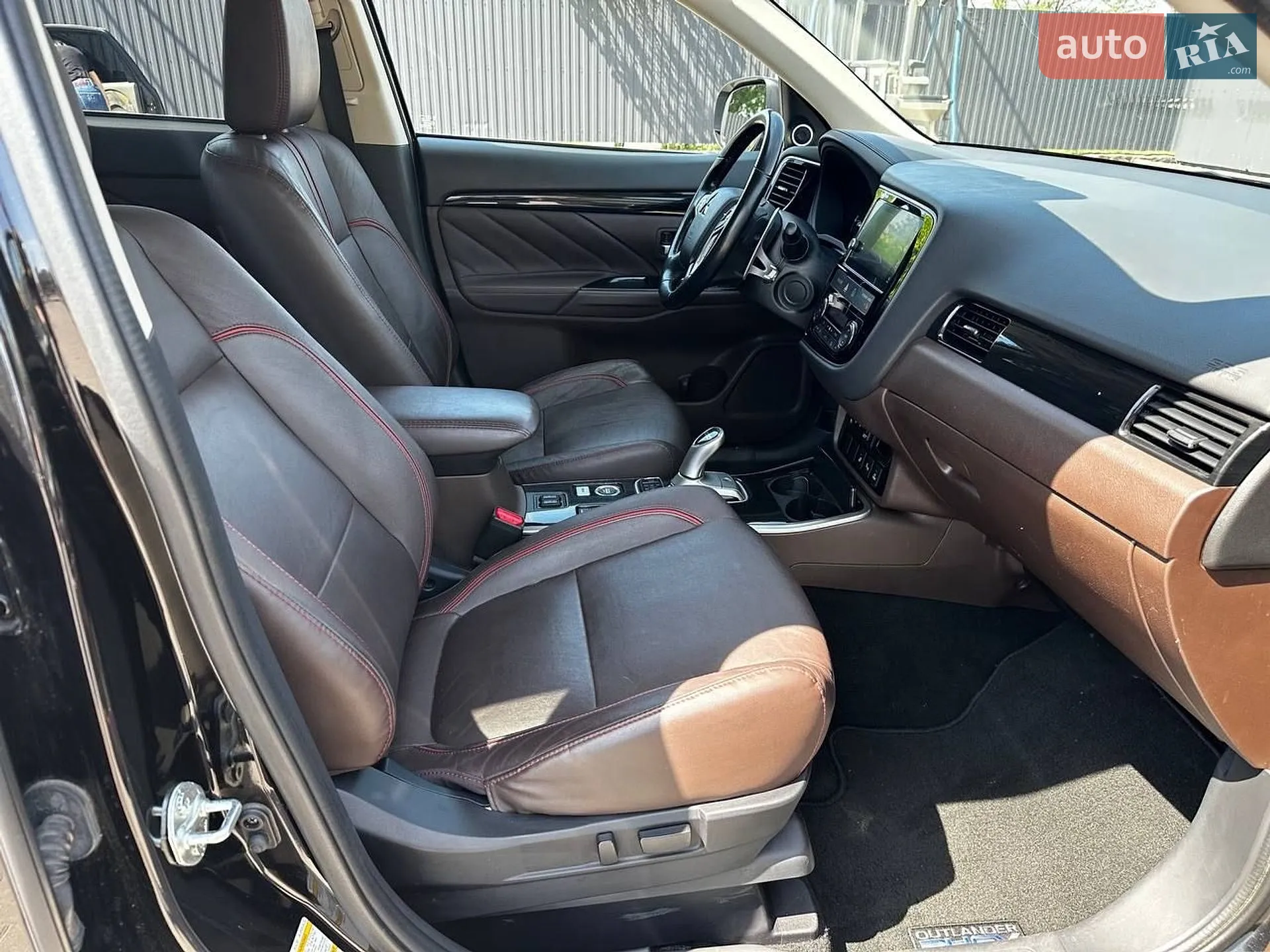 2018 Mitsubishi Outlander - мініатюра 27