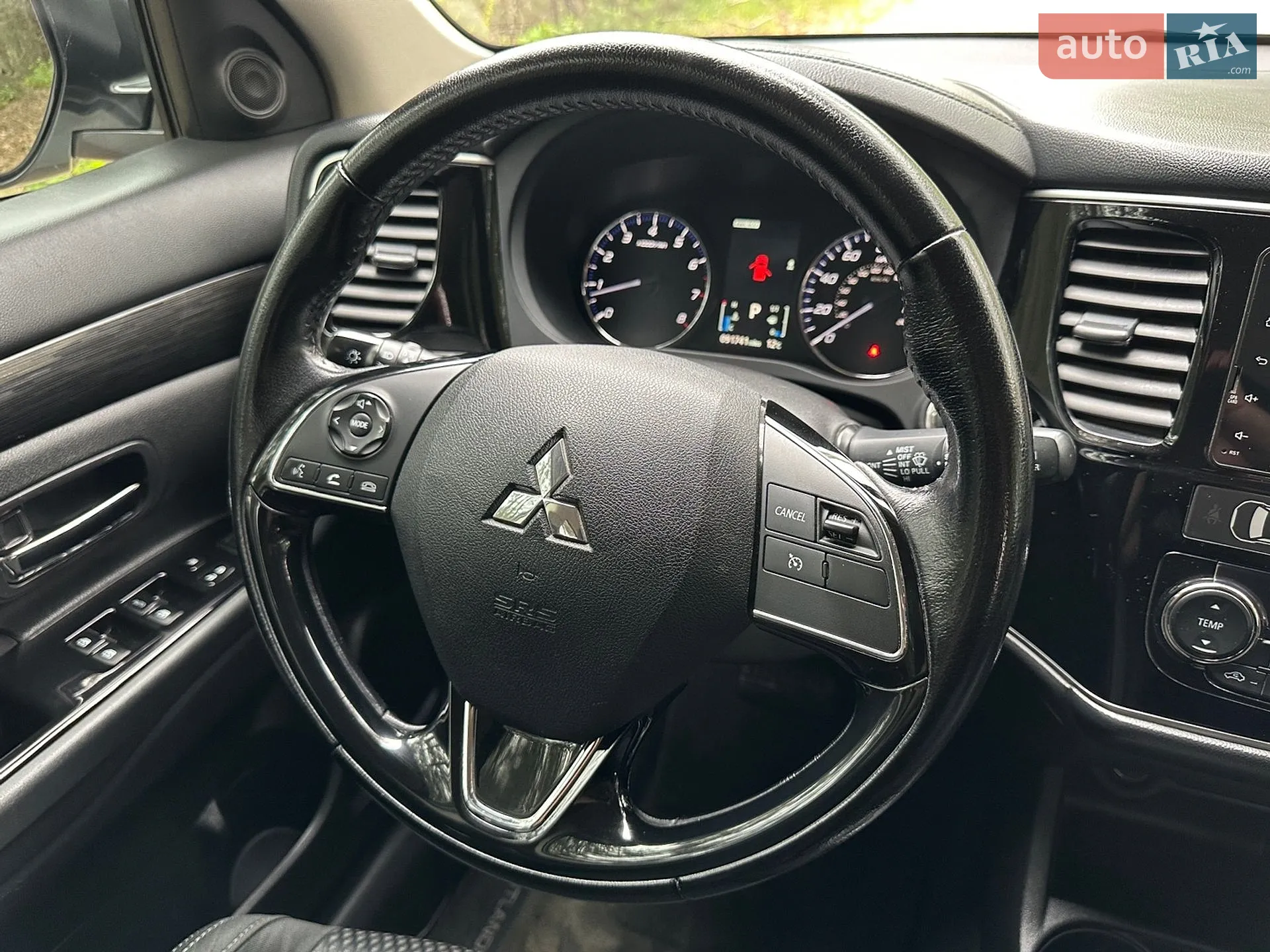 2015 Mitsubishi Outlander - мініатюра 21