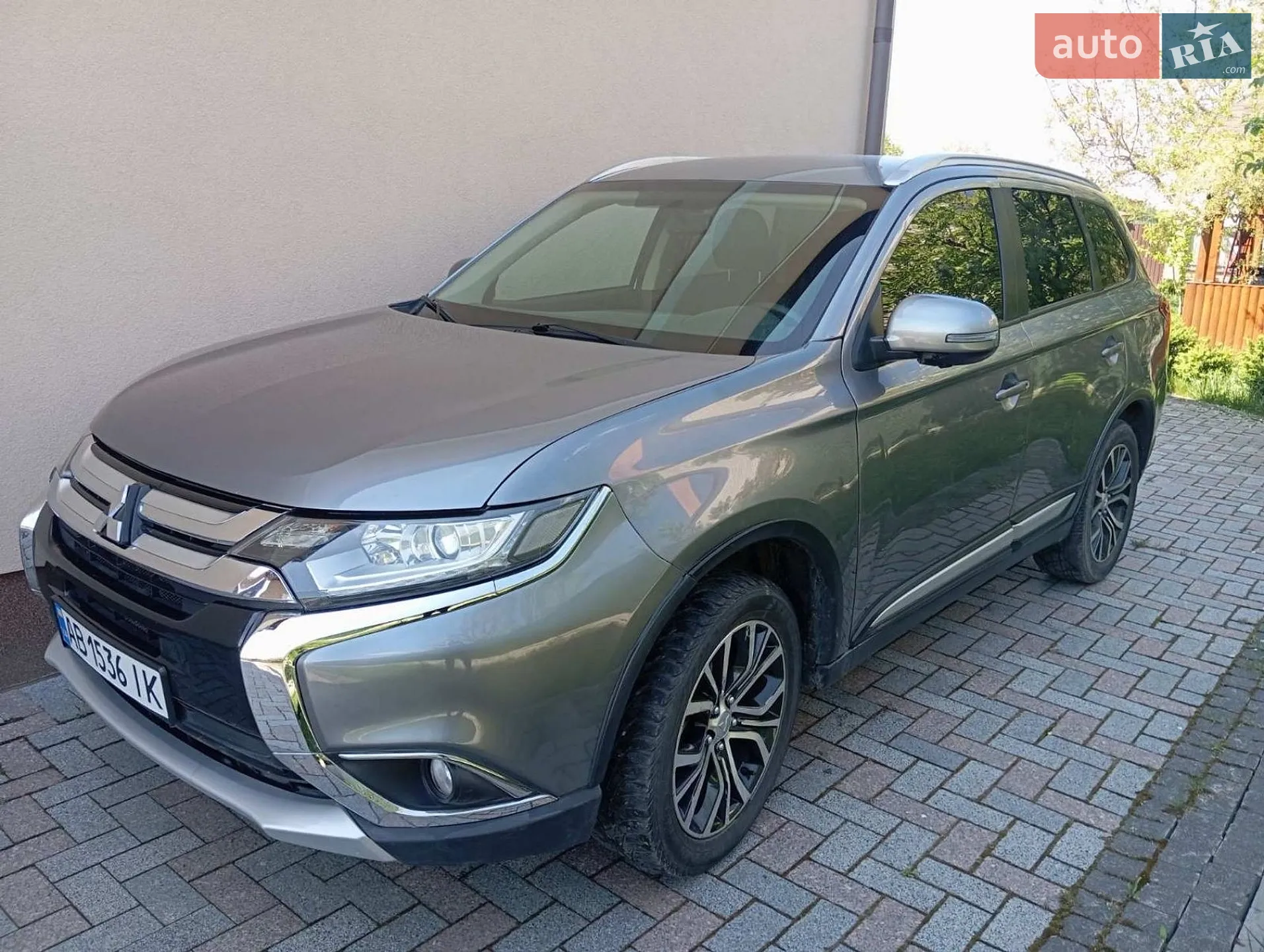 2018 Mitsubishi Outlander - мініатюра 2