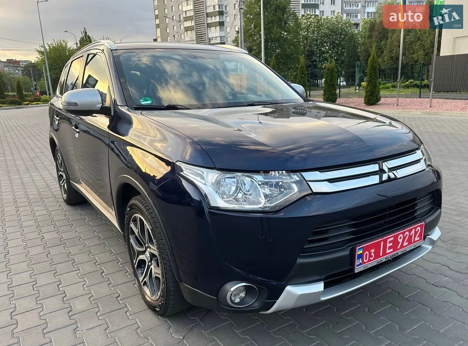 2015 Mitsubishi Outlander - мініатюра 31