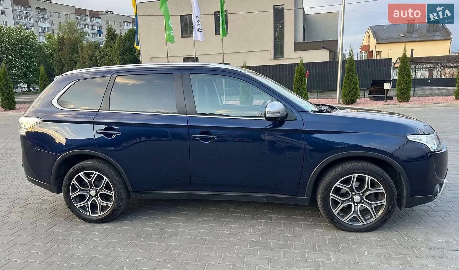 2015 Mitsubishi Outlander - мініатюра 27