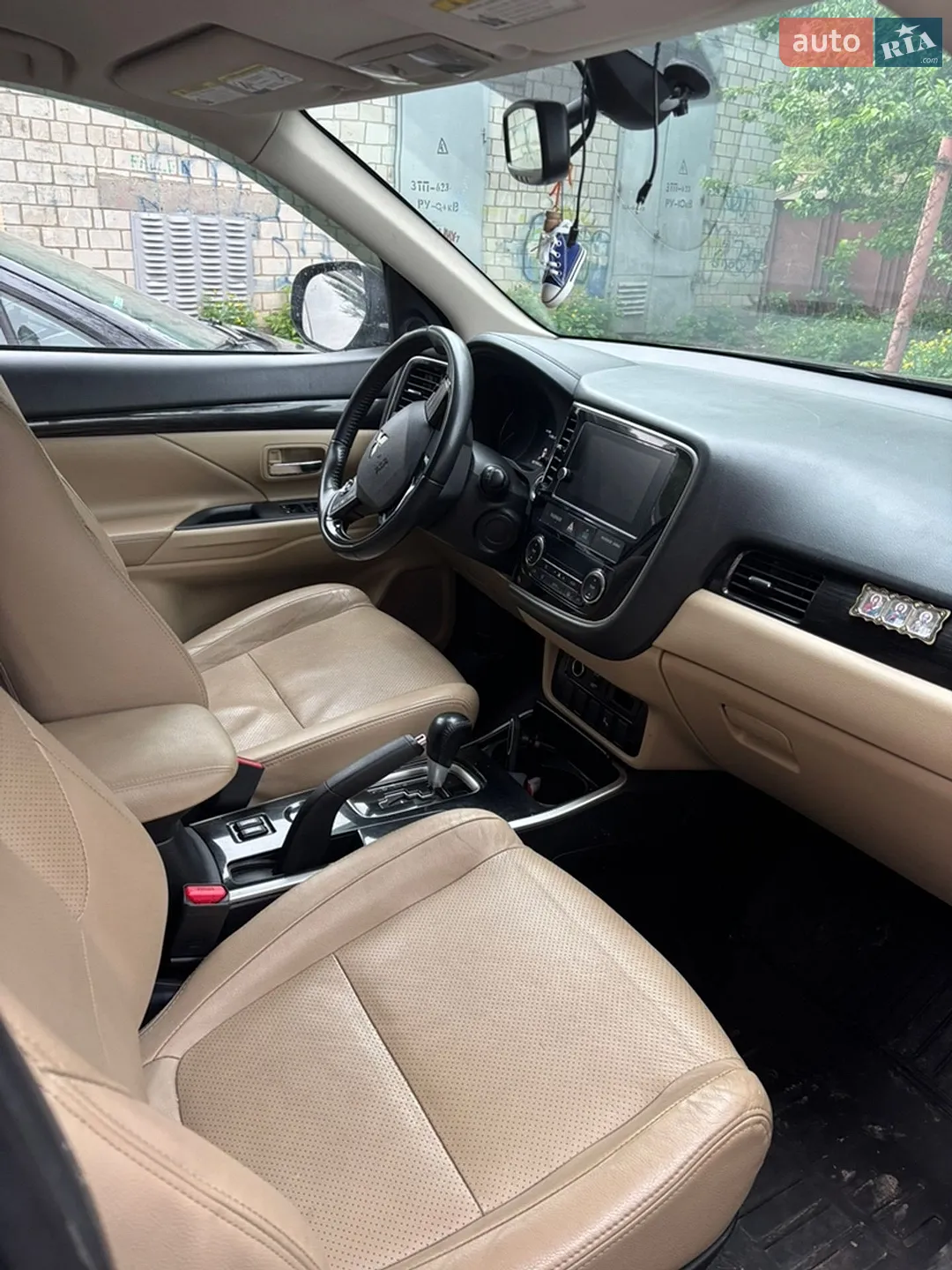 2017 Mitsubishi Outlander - мініатюра 3