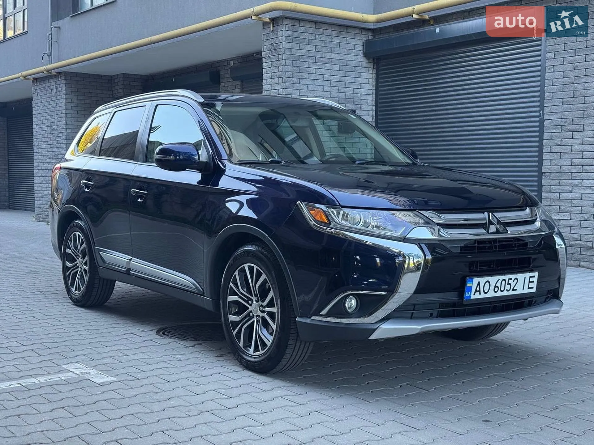 2018 Mitsubishi Outlander - мініатюра 12
