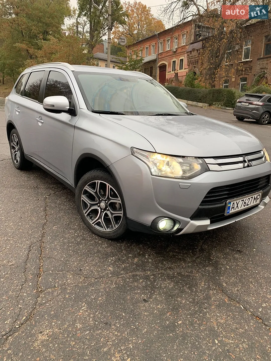 2014 Mitsubishi Outlander - фото 1