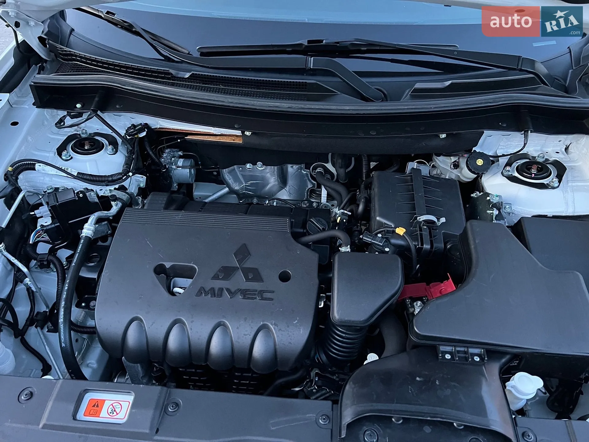 2019 Mitsubishi Outlander - мініатюра 68