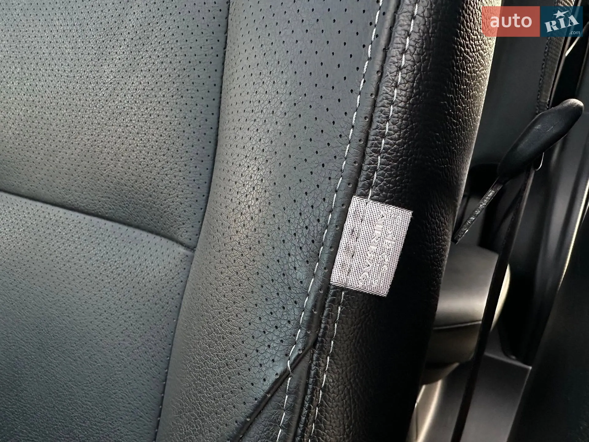 2017 Mitsubishi Outlander - мініатюра 69