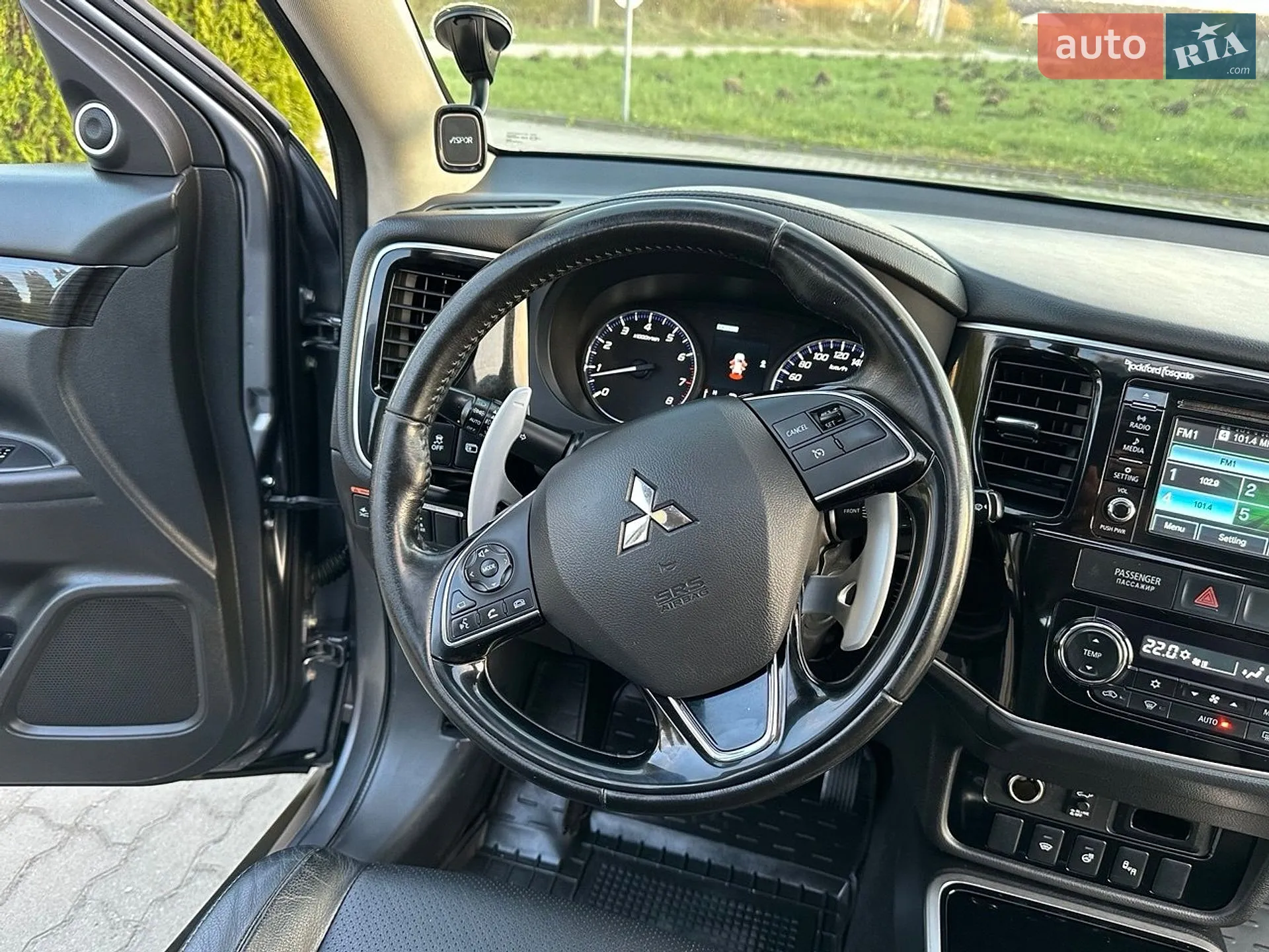 2017 Mitsubishi Outlander - мініатюра 92